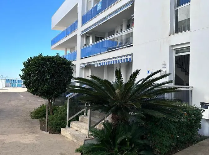 Mont-roig Del Camp Apartamento *